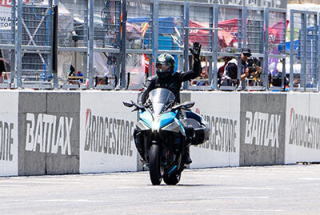 kawasaki1.jpg